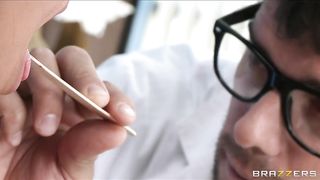 HOT ebony patient Leilani Leeane fucks her doctor to feel better