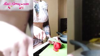 Lascivious Tattooed Vehement Fingering in the Morning Whilst Cooking