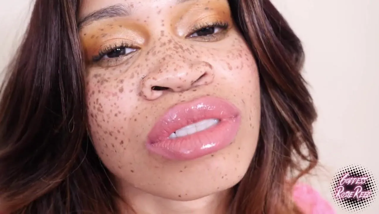 Free Domme Rosie Reed Lipstick Fetish Face Fetish Femdom POV Fetish for my  Large Lips Porn Video - Ebony 8