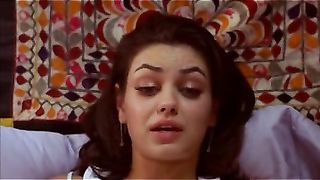 Mila Kunis&Zoe Saldana