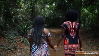 Afro Lesbo Girlfriends Giving A Kiss and Vagina Eating