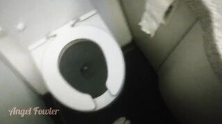 Travelling beauty removing and inserting her period cup and peeing on airplane