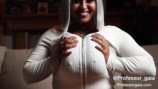 Titty bang for Titty lovers!! IG @autogaiagraphy