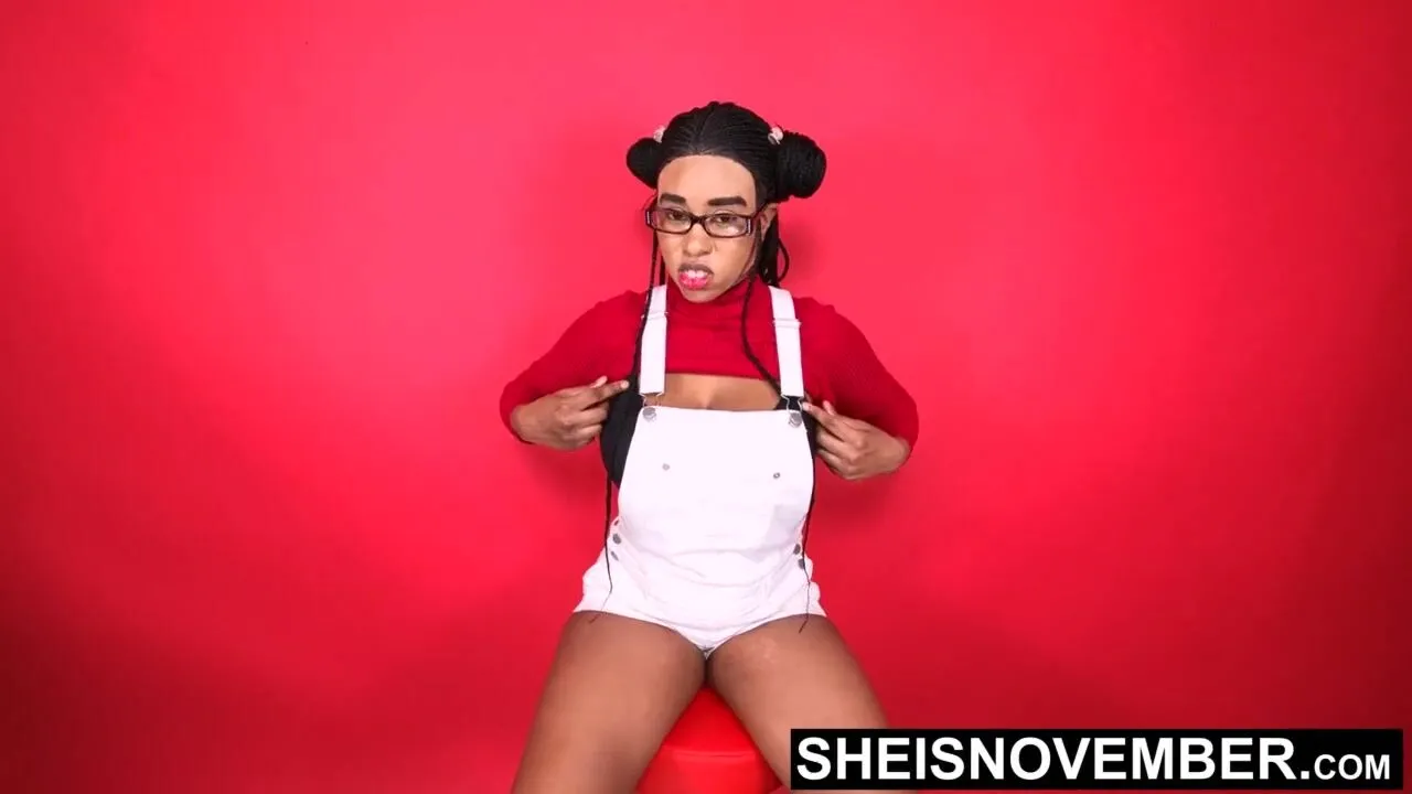 Free Ebony Dork Sheisnovember Yanking On Her Big Nippples, Areolas, And  Shakes Her Ass In Constricted Ebony Belt by Msnovember 4k Porn Video -  Ebony 8