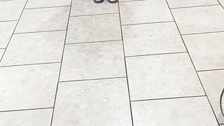 Black Large ass Granny