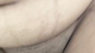 Sexe avec ma copine qui a de belle cuisses et bonne grosse chatte