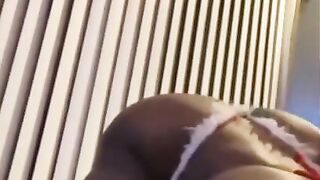 Ebony Thick Freak Shaking Butt For YoniSlayer
