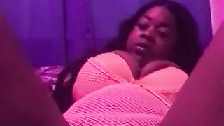 Pussy so Wet It’s Farting