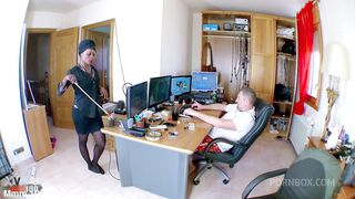 Ebony cutie in snatch and booty , and squirting