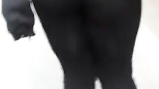 Candid lalin girl with large booty spandex leggings