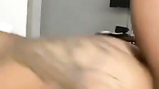 Stuffing schlong all in that vagina????This Babe love it here????
