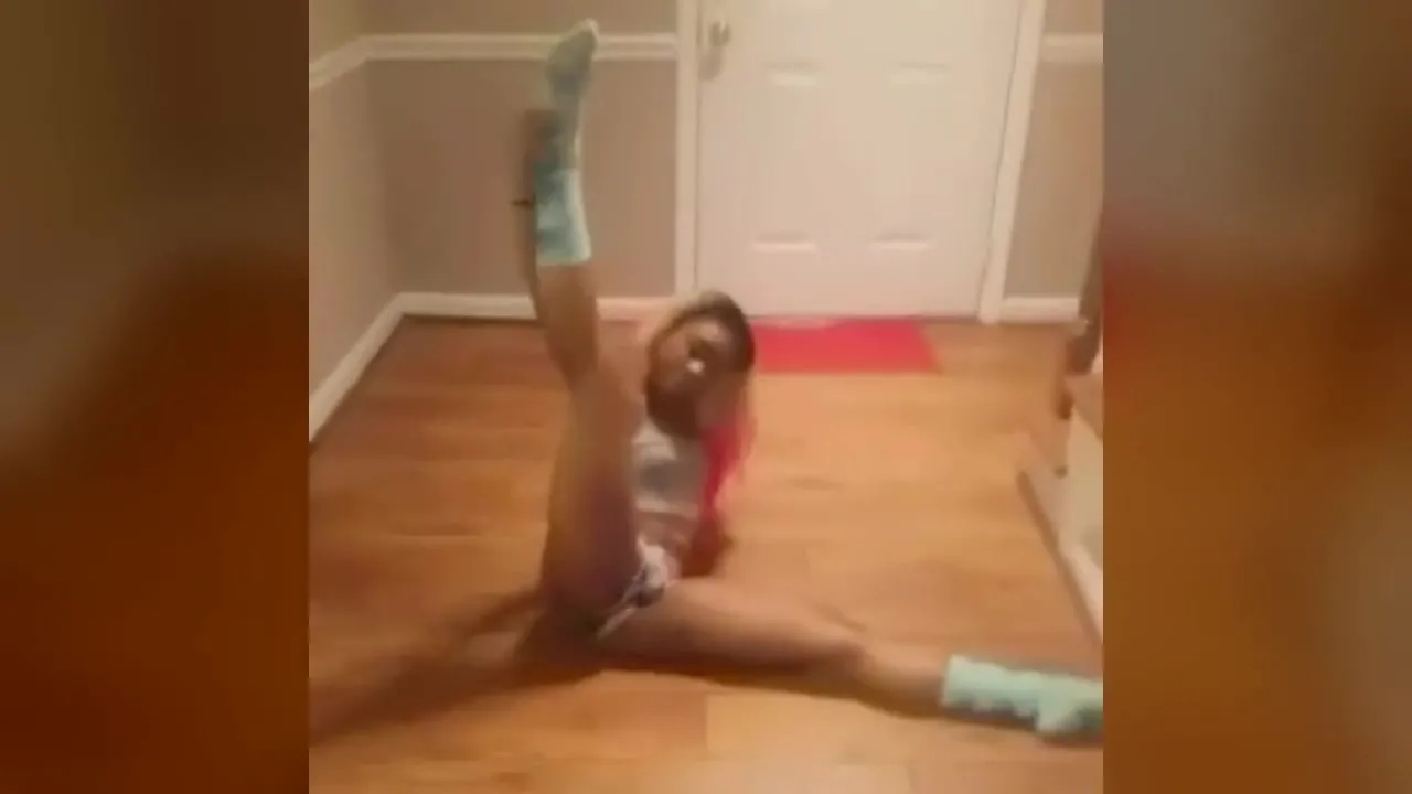 Free Lola B Vine Twerk Compilation Porn Video - Ebony 8