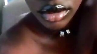 Ravishing SHS teen showing off her valuable breast