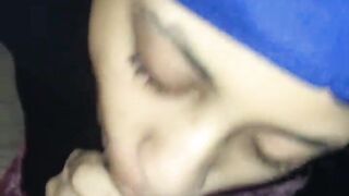 Lightskin teen from tinder sucking my BBC