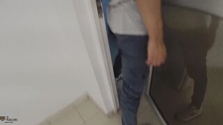 I come into my stepsister's room and masturbate when I watch her in her underclothes-FULL STORY