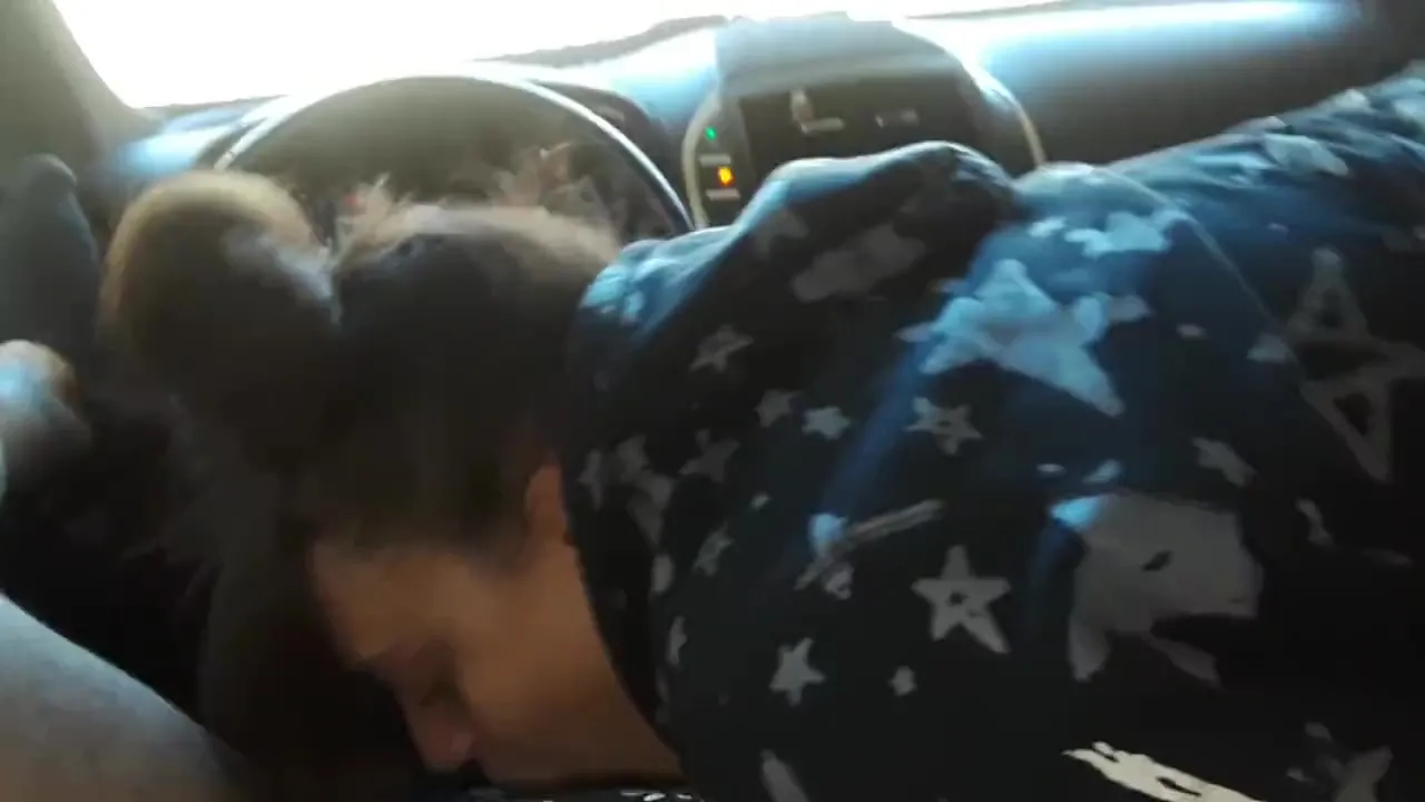 Free Sloppy Blowjob in Car from SlutterCici Porn Video - Ebony 8