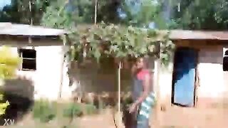 Bathing ebony woman very hawt feeling