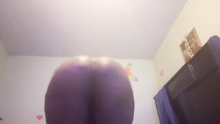 Squirting and twerking