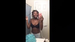 Black Teen Thot with Great Smile on Snapchat !