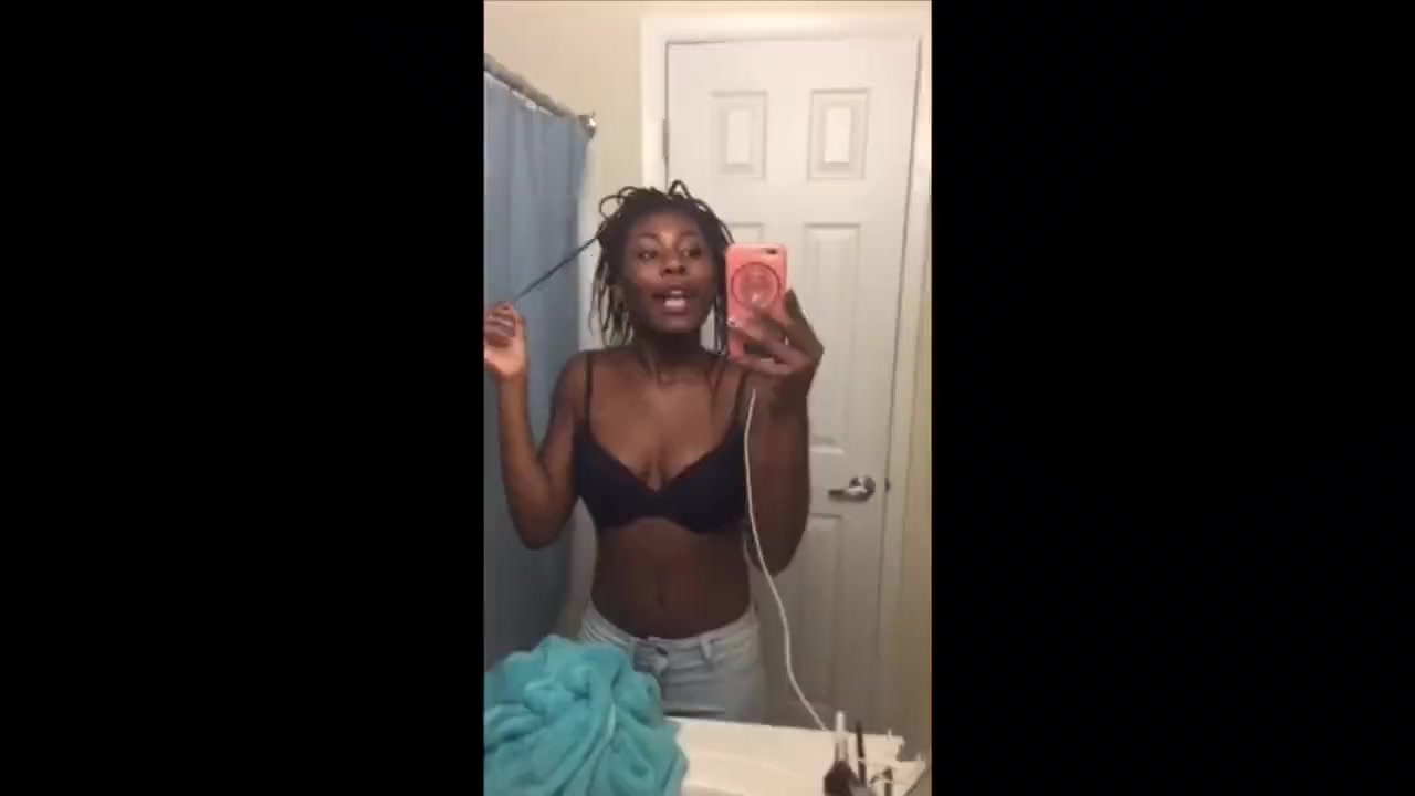 Ebony Teen Homemade Orgasm