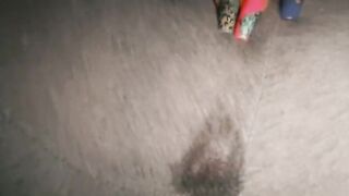 Cumming in my taut grey leggings