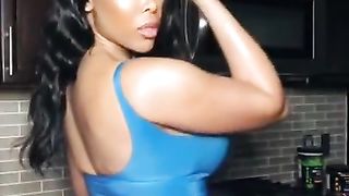 Moriah Mills on Instagram Live Stream