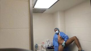 BennyOPAL Productions: Vagina touching in the lab bath