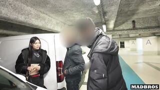 ¡Puta colombiana follada duro en un estacionamiento por rayar el auto de mi amigo!