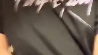 Lightskin Ebony Rubbing Pussy on Periscope Live