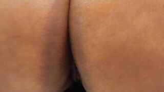 Would u fill up All of my holes? My anal opening is so Charming and my Cunt is even Prettier ;)