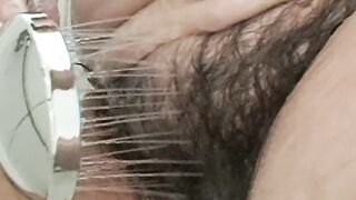 stepmom washing her chunky vagina getting water into her snatch