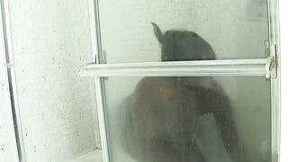 Kissy Kapri is trying to save up for a voyage with her allies and acquiesces to bang those 2 lustful lads