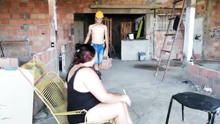 I bang my stepsister on the terrace of my abode, I put her on all fours and I cum inside