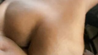 Bounce that asss on my lap baby ????