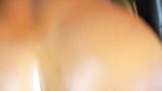 Giant butt get screwed by amateur