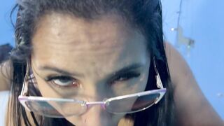 a great and particular oral pleasure for this latin babe beauty