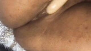 Omg me meto este guebo de goma y me vengo como una zorra