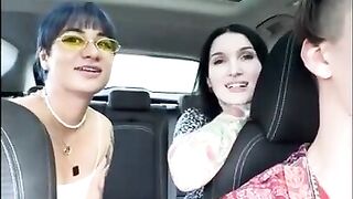 Allies decided to have sex outdoors