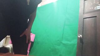 I HOPE U HAVE A FUN IT AS MUCH AS I DO!! STEPDAUGHTER SENDS HOMEMADE PORN TO HER STEPFATHER CLOTHED IN HER WORK UNIFORM. THAT BABE SHOWS HIM HER BOOTY AND BAZOOKAS