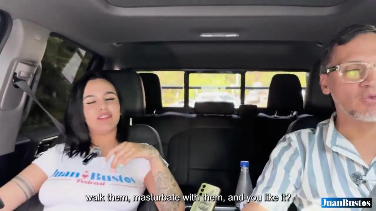 Free Ana Ebony shoves a large cucumber up her vagina until that babe cums  in the car - Juan Bustos ROAD Porn Video - Ebony 8