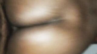 Mi novia cabalgando en mi polla