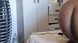 Hawt believer cools her snatch with the fan