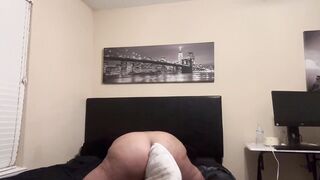 Humping the pillow makes my cunt feel so wonderful