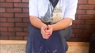 Worshipping Kyra's nineteen-Year Old Feet