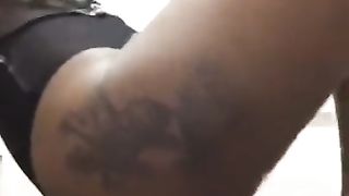 Tease Dance and Expose Pussy