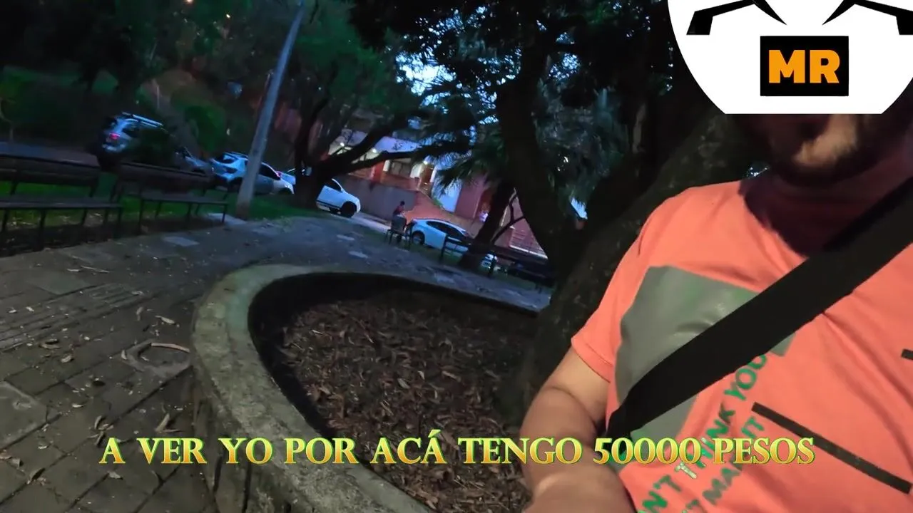 Free Me ligo una hermosa morena en un parque de medellin Porn Video - Ebony  8