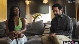 Black mother I'd like to fuck cutie not impressed by her siblings boyfriend who tried to screw her