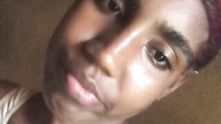 Pareja amateur garganta profunda y anal con una novia tetona natural