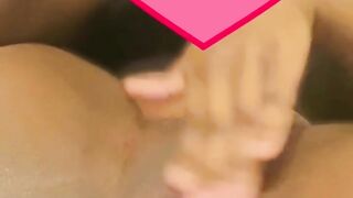 See Me Rub My Pink Little Snatch til I Squirt