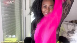 That babe's like a ebony panter, thighs are awesome and on your hard cock u will cum also fast